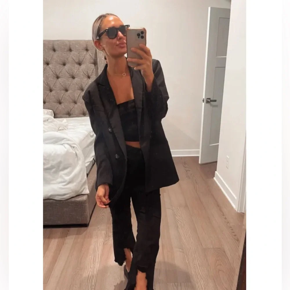 Steve Madden Isabella Blazer Black - Picture 2 of 3